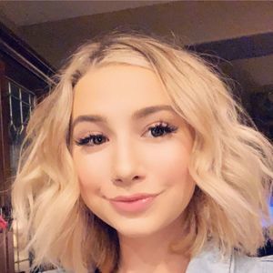 Meet your Posher, Meghan